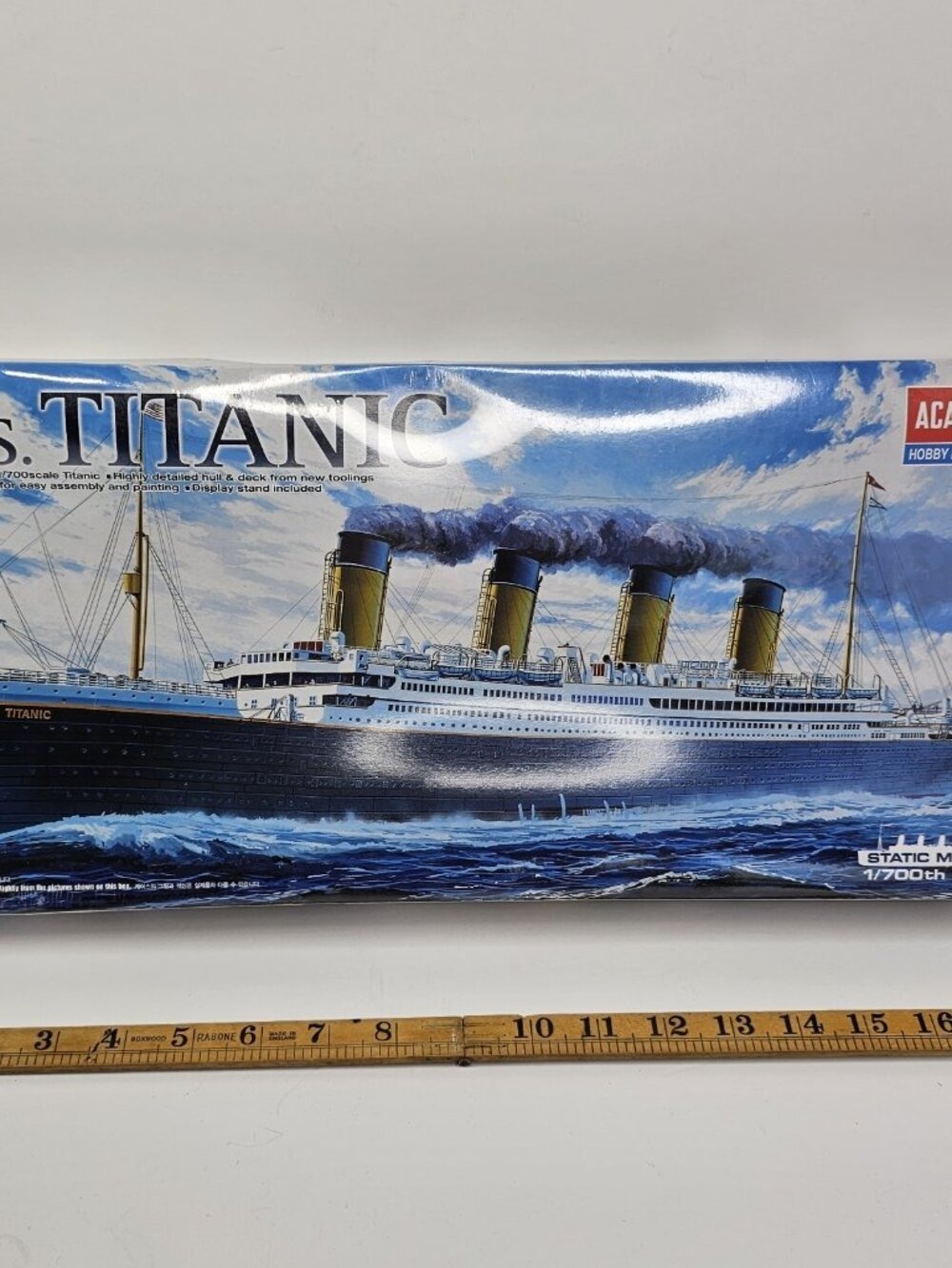 SEALED Academy RMS Titanic 1/700 Scale Ship Model Kit New Hobby Model Kits 14402